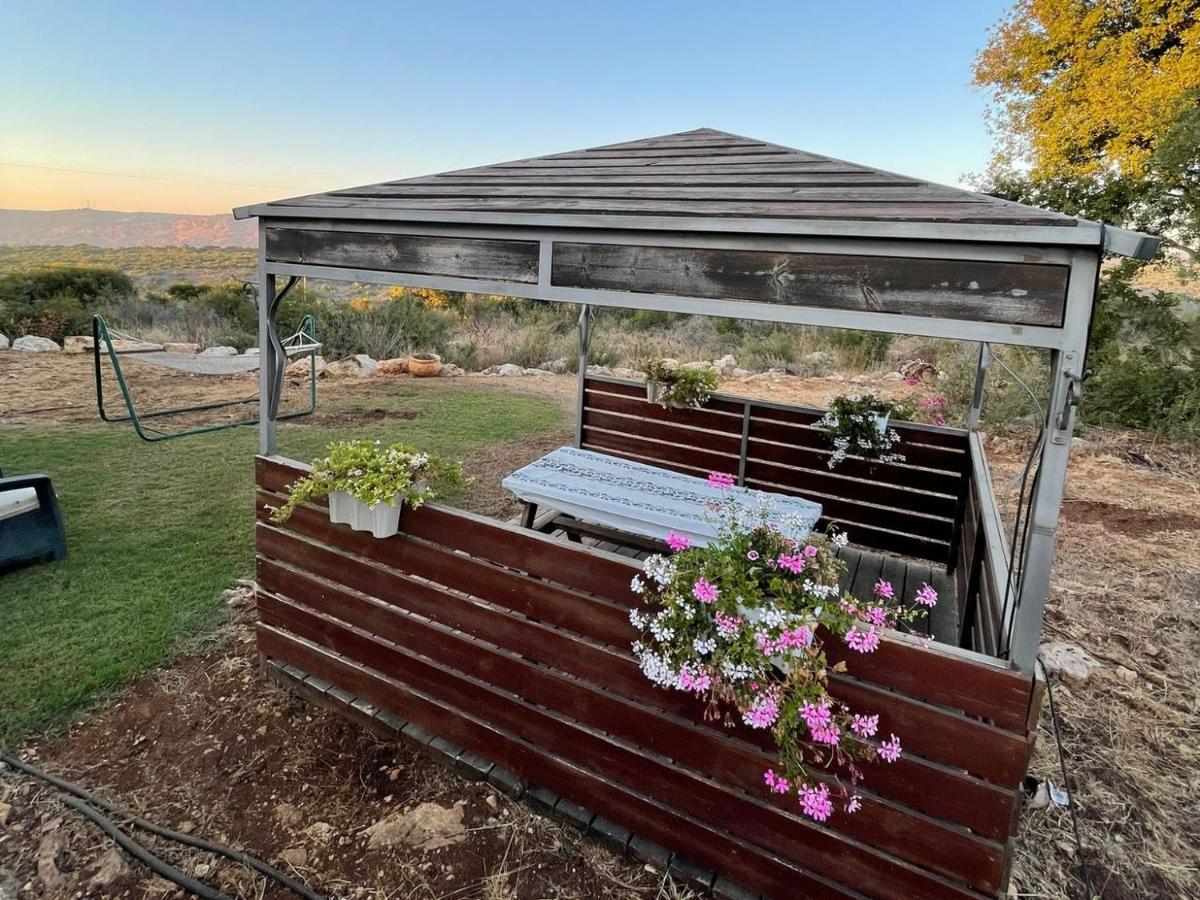 Tal Nof Cabins Villa Manot Eksteriør bilde