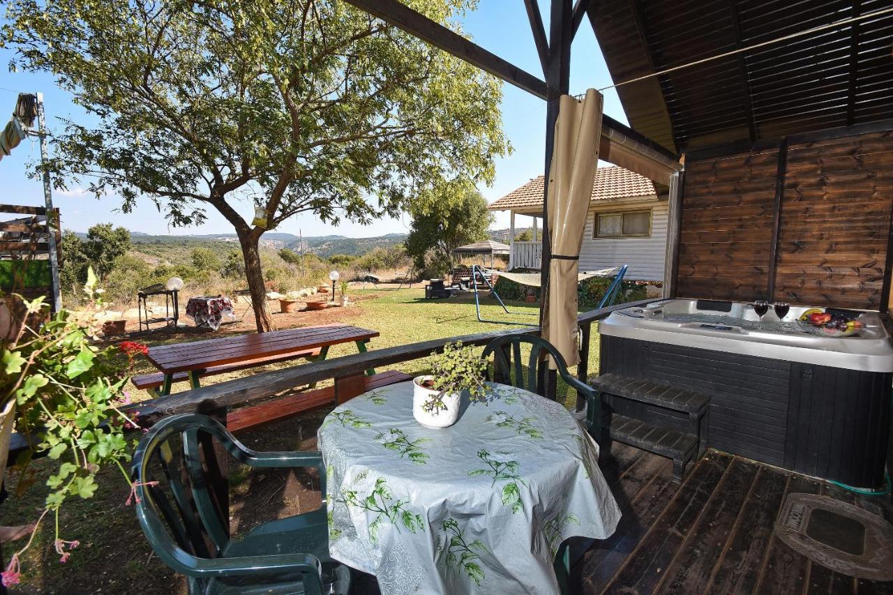 Tal Nof Cabins Villa Manot Eksteriør bilde