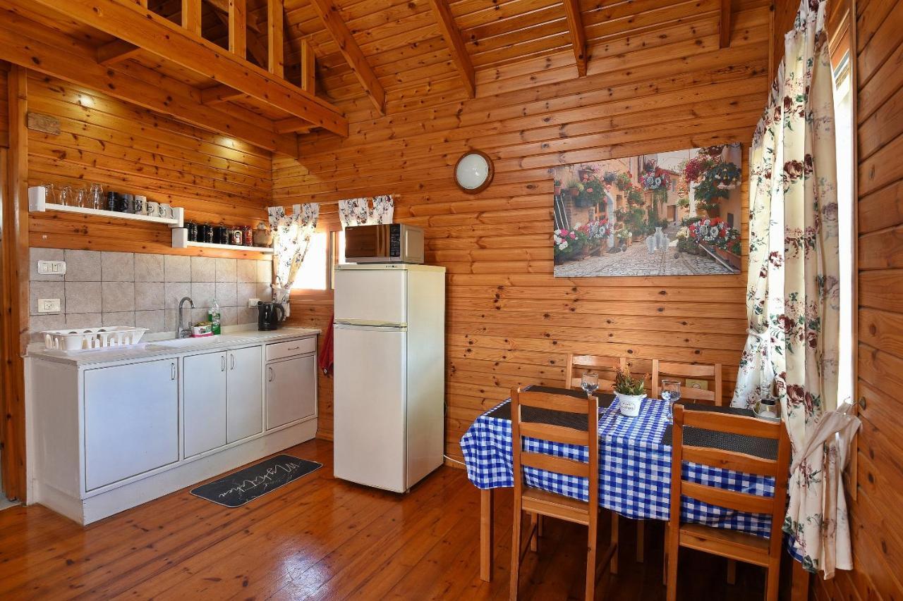 Tal Nof Cabins Villa Manot Eksteriør bilde