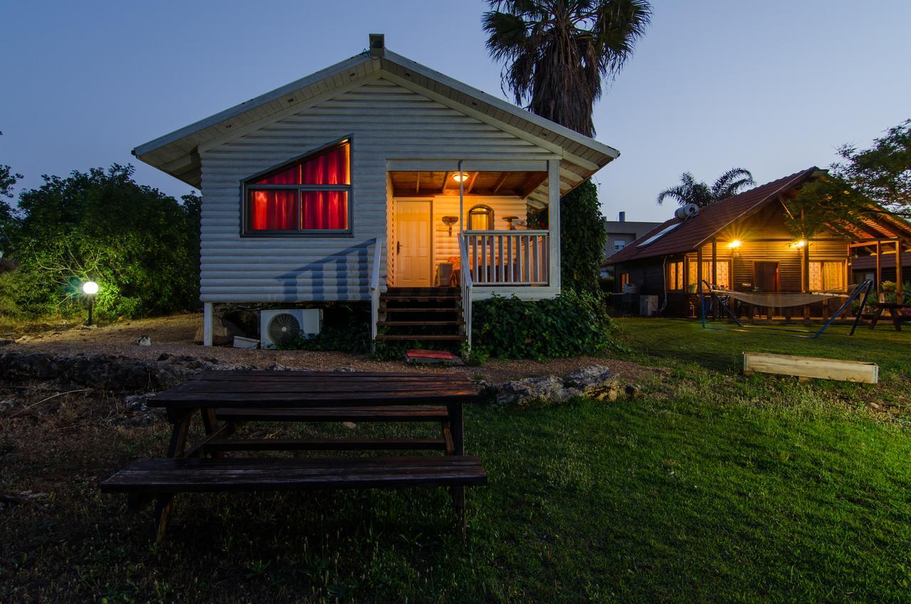 Tal Nof Cabins Villa Manot Eksteriør bilde